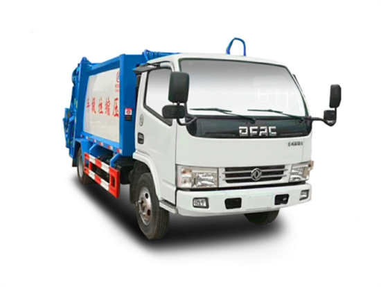 東風(fēng)福瑞卡（5方帶掛桶）壓縮垃圾車