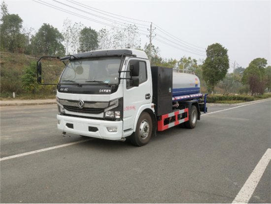 新能源純電動(dòng)灑水車