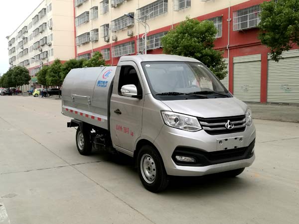 長安密封廂式垃圾車