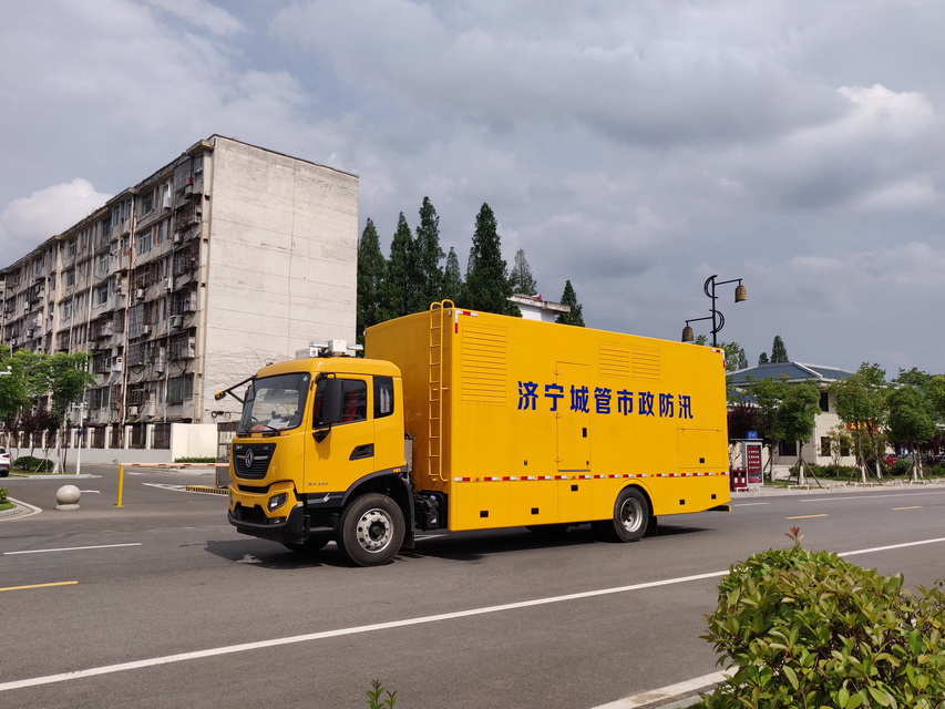 東風(fēng)天錦20003大流量排水車