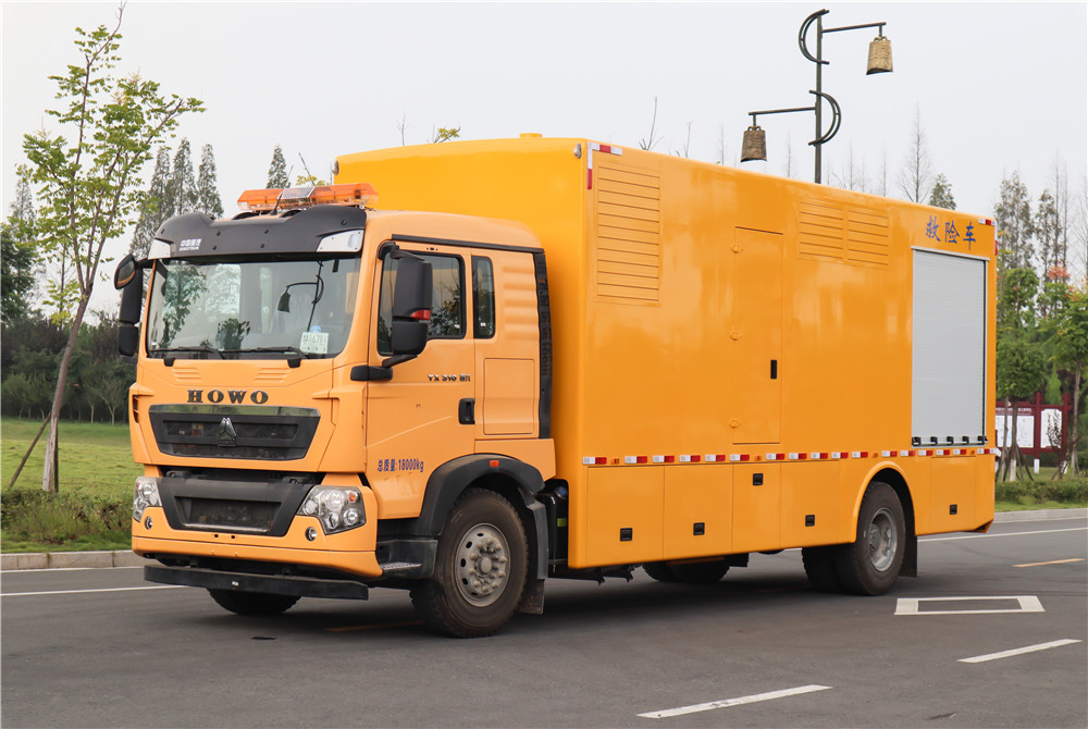 重汽豪沃3000-40003排水車