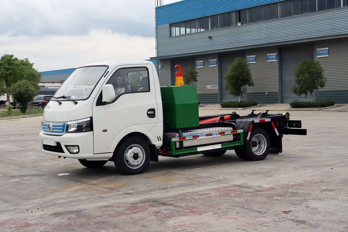 東風(fēng)華神純電動勾臂垃圾車